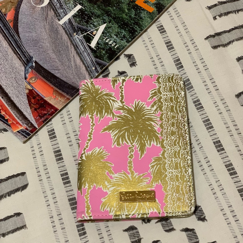 Lily Pulitzer Passport Holder